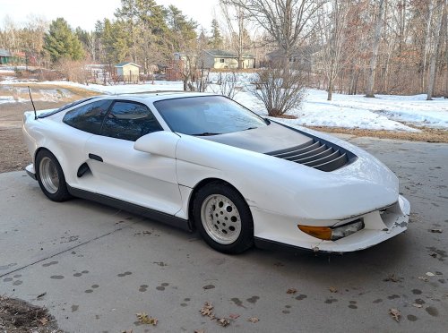 There's A Rare Concept 2000 GT Up For Grabs