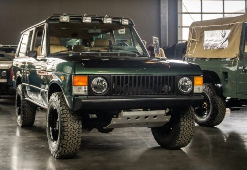 The Street Dog - A Restored 1974 Range Rover Classic Two-Door by Legacy Overland