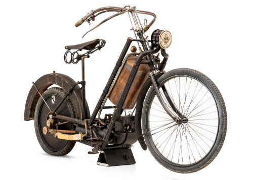 The World's First Production Motorcycle: The 1894 Hildebrand & Wolfmüller
