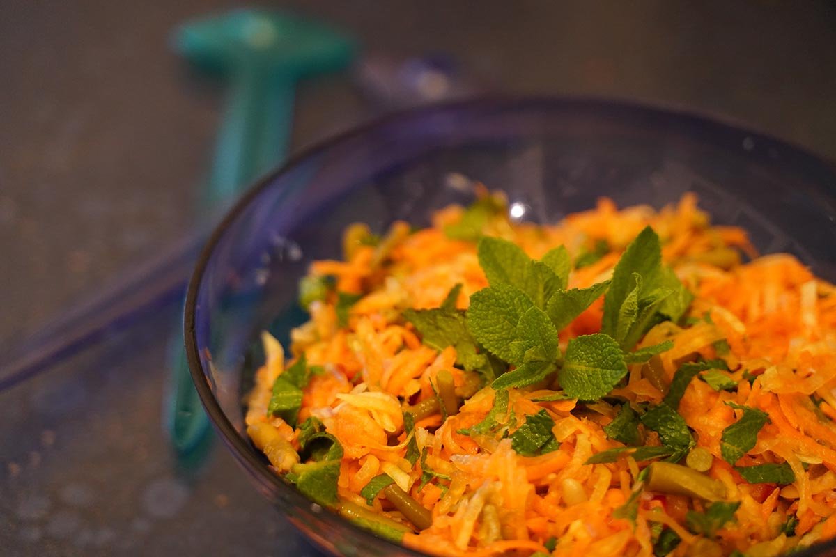 Papaya Salat – die Rettung für unreife Papayas