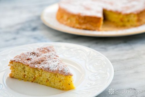 This Flourless Lemon Almond Cake Is Light As Air