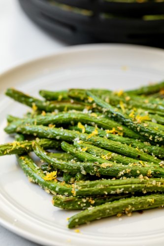 Air Fryer Green Beans Are the Quick Veggie Side You’ll Love