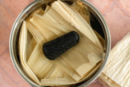 Chicken Tamales with Chile Verde