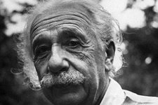 爱因斯坦错了：“幽灵般的超距作用”的确存在