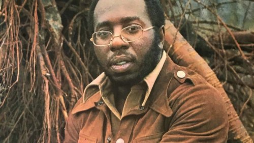 10 Best Curtis Mayfield Songs of All Time - Singersroom.com