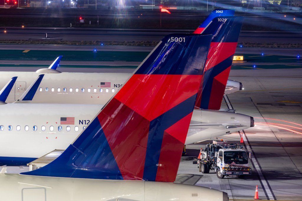 Delta Adds LAX-Manila Route as the Battle for West Coast and Asia Heats Up