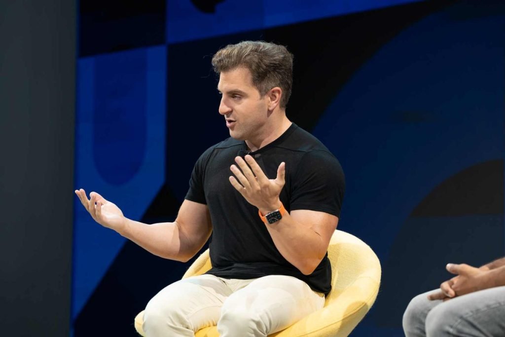 Airbnb Is Growing Faster Than Rivals as AI Speeds Up Product Releases