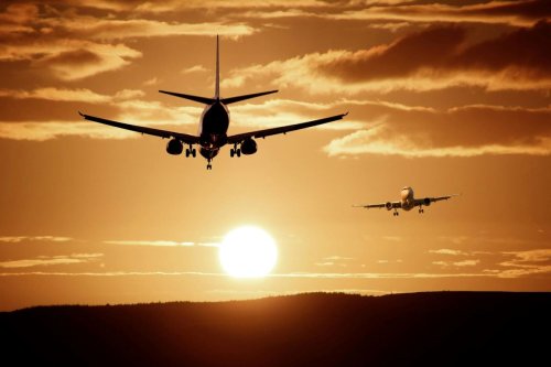India Advises Airlines to Assess Risks Before Flying International - India Report