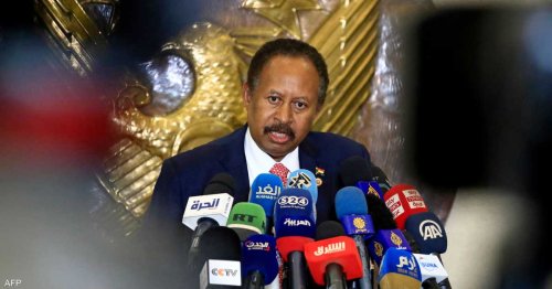 نواجه خطر الانقسامات.. حمدوك يحذر من "انهيار" السودان