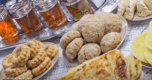 حل معادلة رياضيات مقابل الطعام.. مطعم مغربي يقدم تجربة فريدة في فرنسا