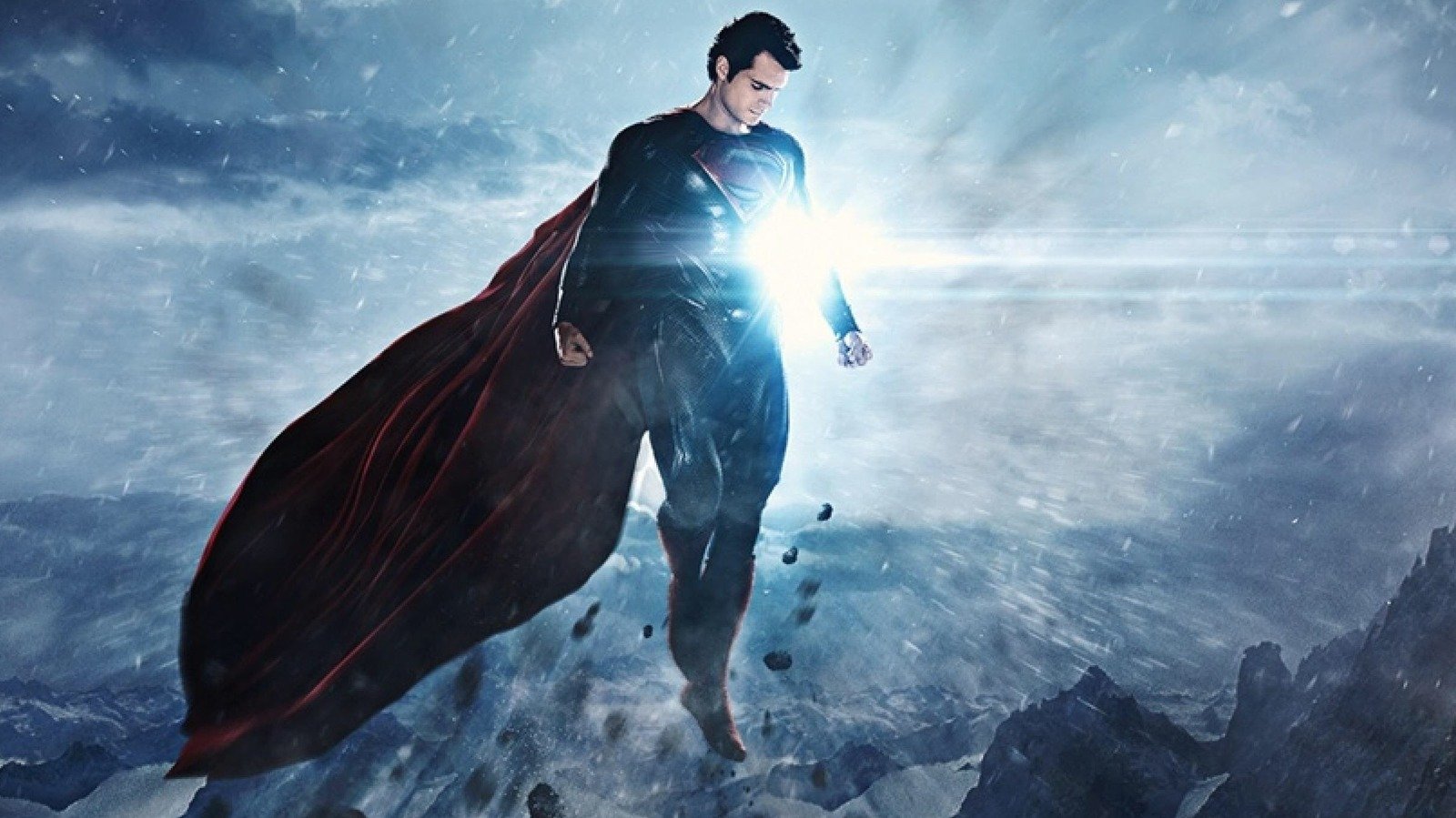 Zack Snyder Recalls Casting Henry Cavill For Man Of Steel: 'That's What Superman Looks Like' - /Film