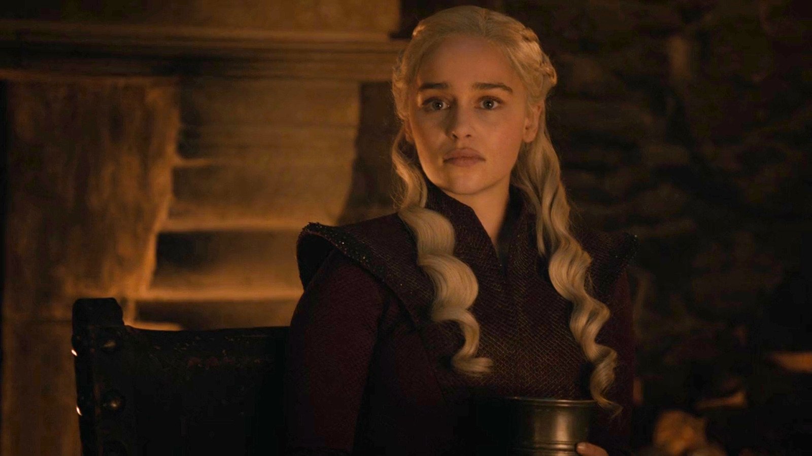 A Game Of Thrones Star Fessed Up To Bringing That Infamous Starbucks Cup To Set
