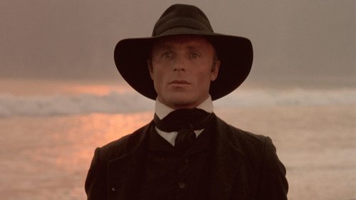 The Bizarre Ed Harris Western That Ruined Its Director's Promising Career