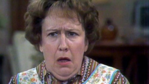 Jean Stapleton Made All In The Family Change A Key Edith Bunker Scene - SlashFilm