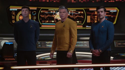 Alex Kurtzman Says Star Trek Crossovers Will Only Happen If The Story Dictates It