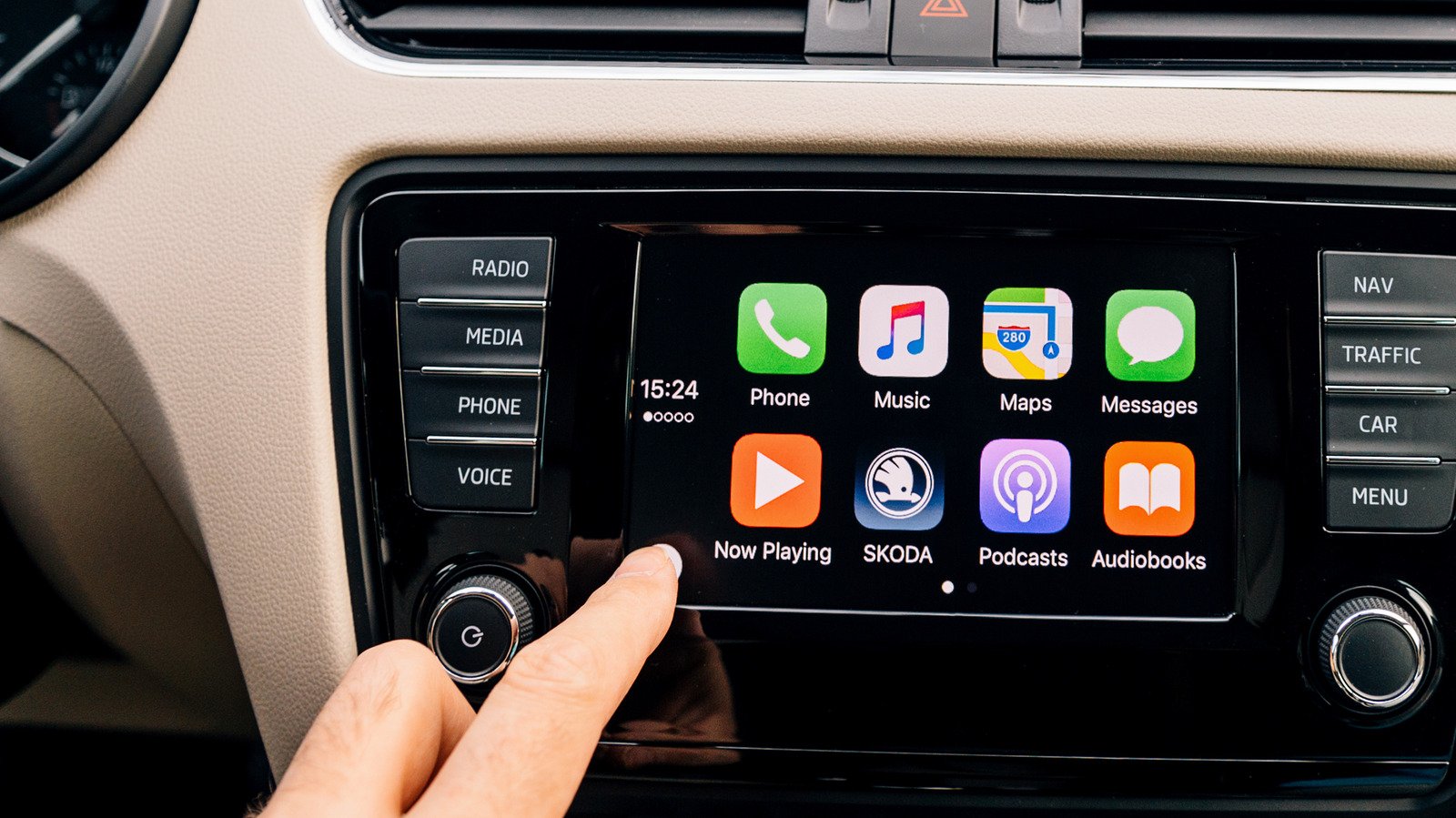 10 Apple CarPlay Tricks Every Driver Needs To Know