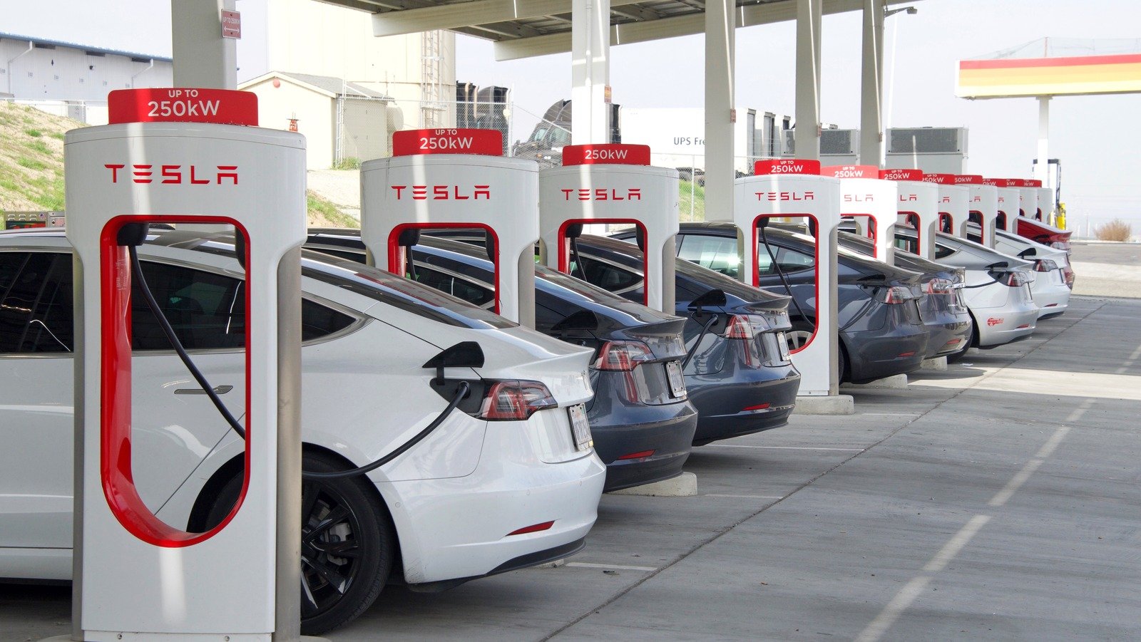Why Charging Infrastructure Will Be The Biggest Challenge For EVs