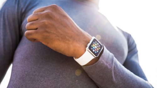 How To Force Reboot Your Apple Watch (And Why You Might Need To)