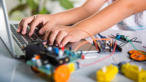 6 Fun & Easy Arduino Projects For Beginners