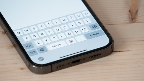 How To Manage Your Autocorrect Settings On iPhone