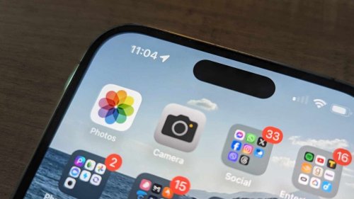 What The Arrow At The Top Of Your iPhone Means (And Why You Need To Know)