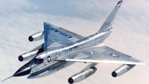 Why Did The USAF Discontinue The B-58 Hustler Jet Bomber Without A Replacement?