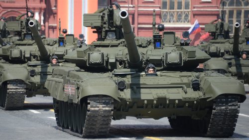 Why Russia's T-90 Battle Tank Was A Total Failure In Ukraine