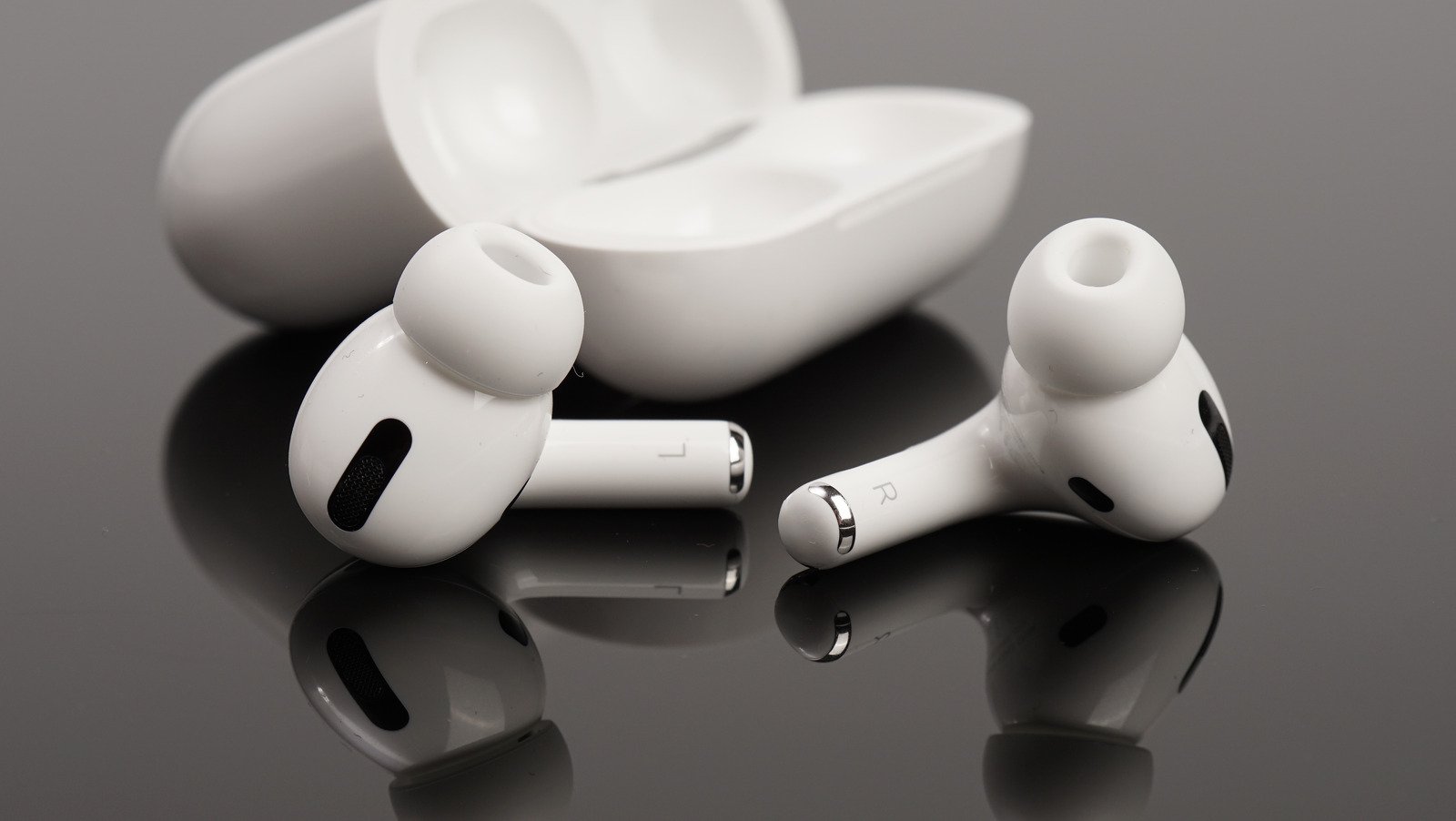 How Apple Wants AirPods To Help Save You From Road Mishaps