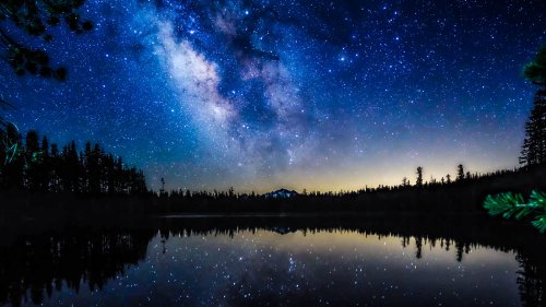 How To Take The Best Night Photos On Your Smartphone - SlashGear
