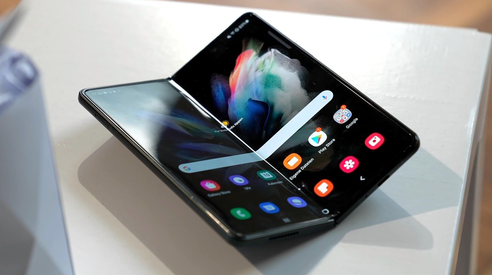 From Large To Largest: The World's Biggest Smartphones, Ranked