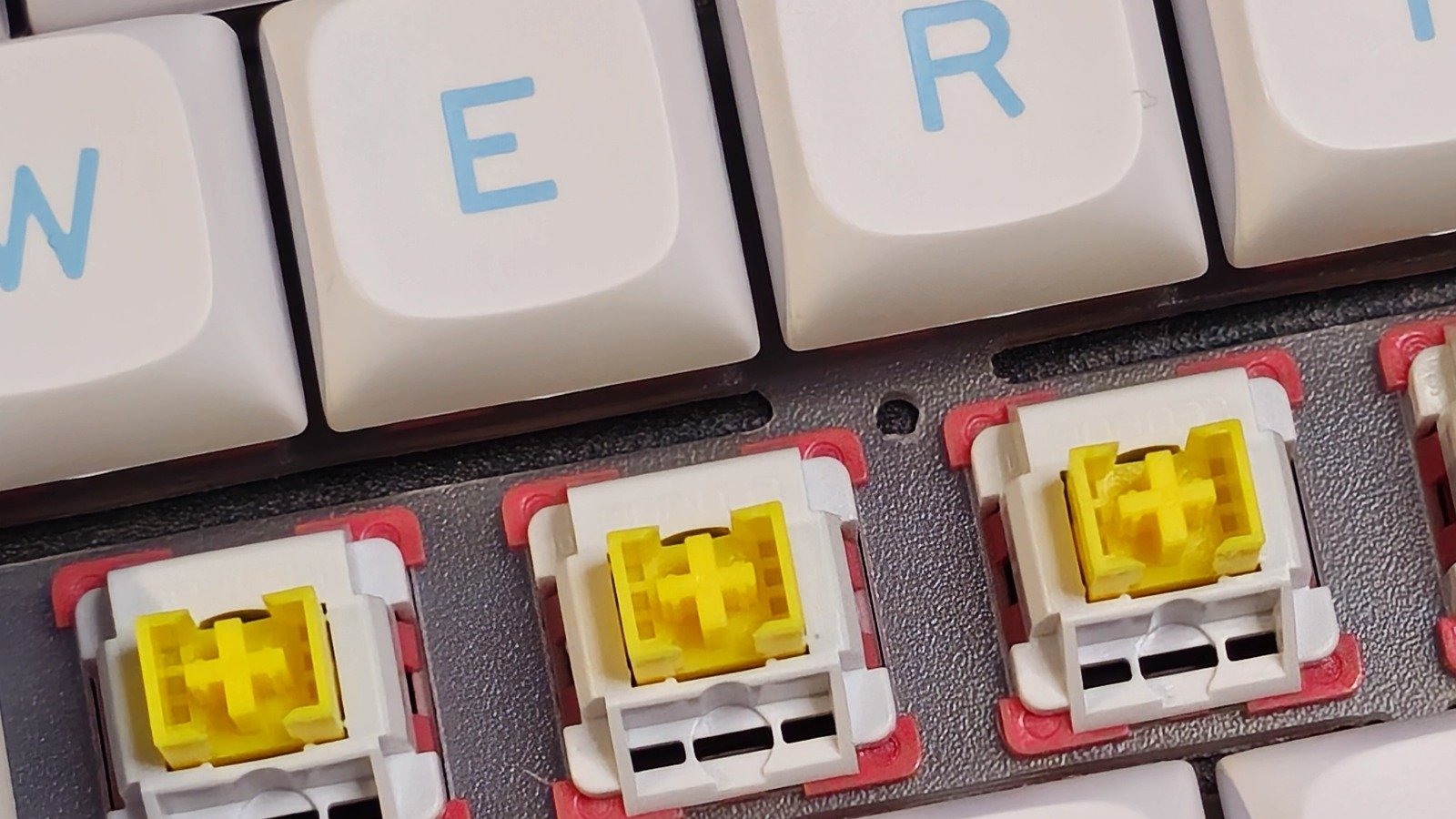 5 Of The Most Reliable Mechanical Keyboard Brands (And What To Look For Before Buying)