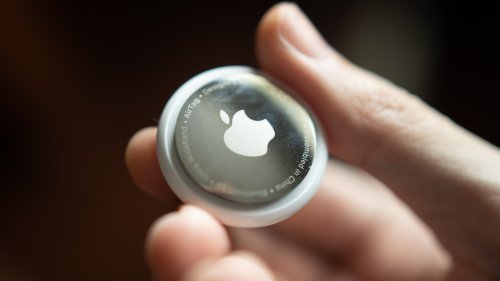 how-far-does-an-apple-airtag-reach-slashgear-flipboard