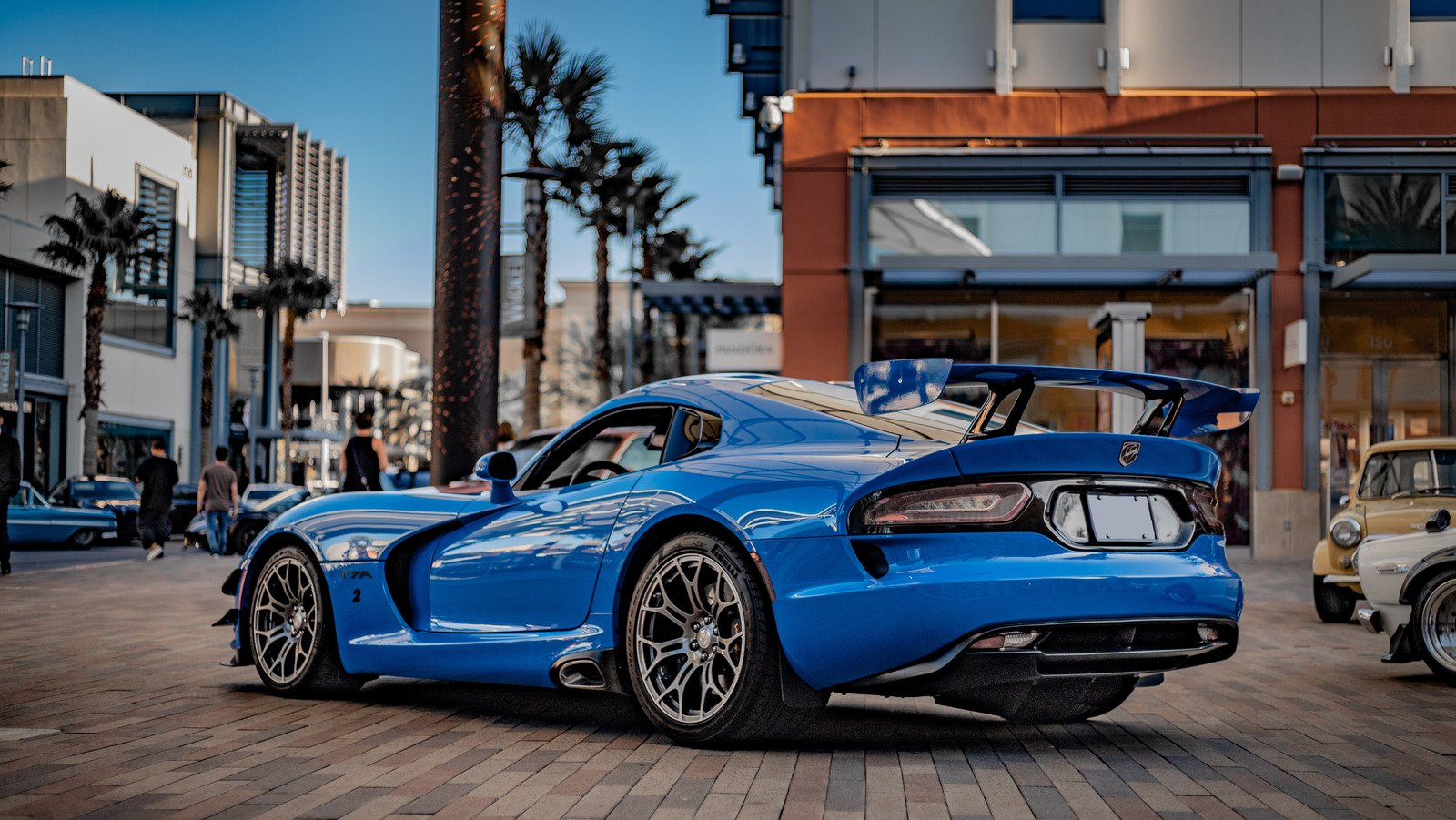 The Reason Why The Dodge Viper Was Discontinued