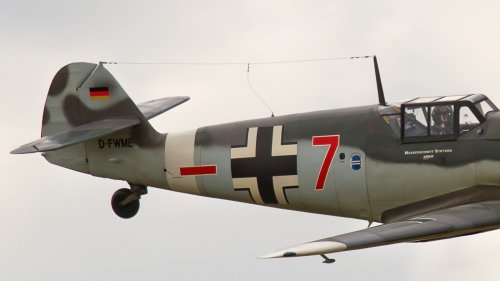 What Were The Wires On WW2 Planes For?