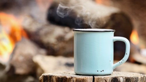 4 Of The Coolest Coffee Gadgets And Kits For Your Next Camping Trip According To Users