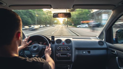 5 Fast Cars That Aren't Expensive To Maintain