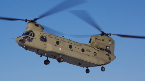 Can A Chinook Fly With One Rotor & Is It Still America's Fastest Military Helicopter?