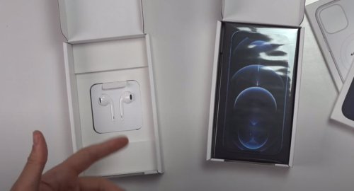 iPhone 12 France Double-Boxed For Earbuds