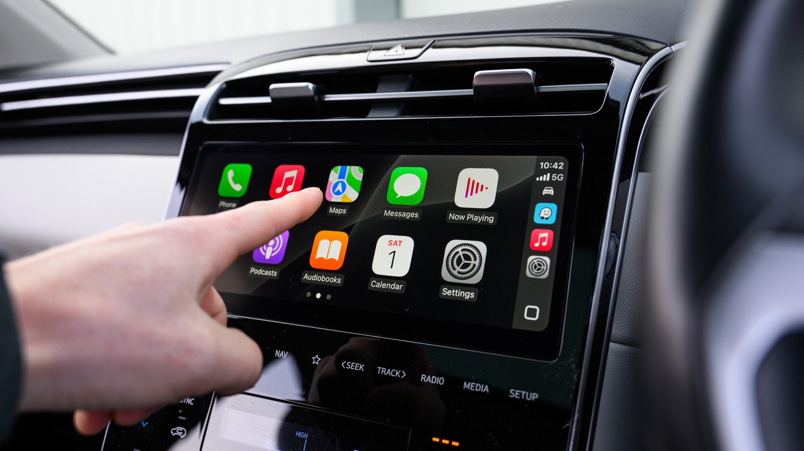 You Might Not Have Known This About CarPlay - cover
