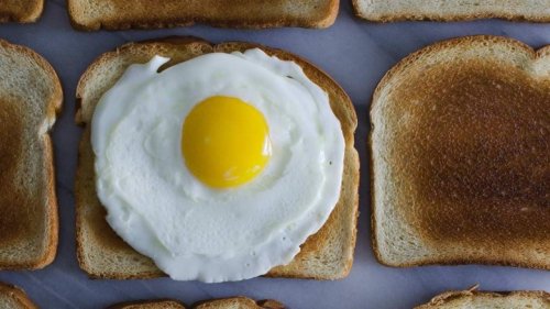 More protein at breakfast, less at dinner may be key for muscle growth