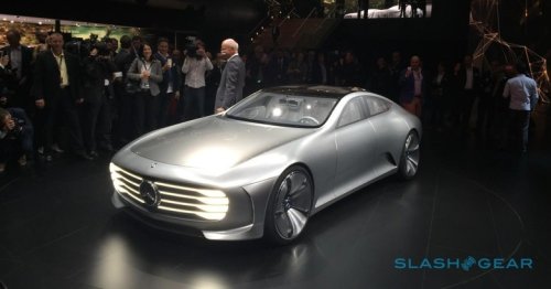 Mercedes' Intelligent Aerodynamic Automobile previews super-luxe digital age