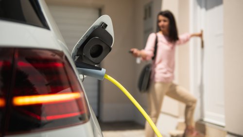 Which Electric Cars Qualify For The New EV Tax Credit?