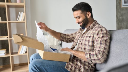 5 Cool Tech Gadgets The Men In Your Life Would Love As A Gift