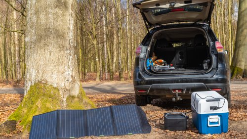 5 Top Reviewed Tech Products For Beginner Campers