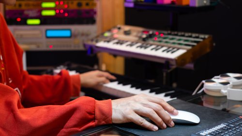 How To Choose The Best Music Production Software For You In 2024