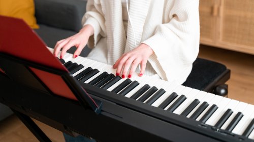 Every Major Electric Piano & Keyboard Brand Ranked According To User Reviews