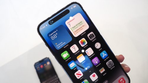 iPhone 14 Pro Surprise: Apple's Dynamic Island Is A Hit In Early Reviews