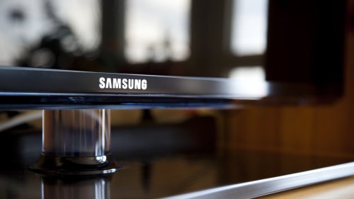 Why Your Samsung TV Keeps Disconnecting From Wi-Fi (And How To Fix It)