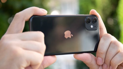 Why You Probably Need To Turn Off Live Photos On iPhone