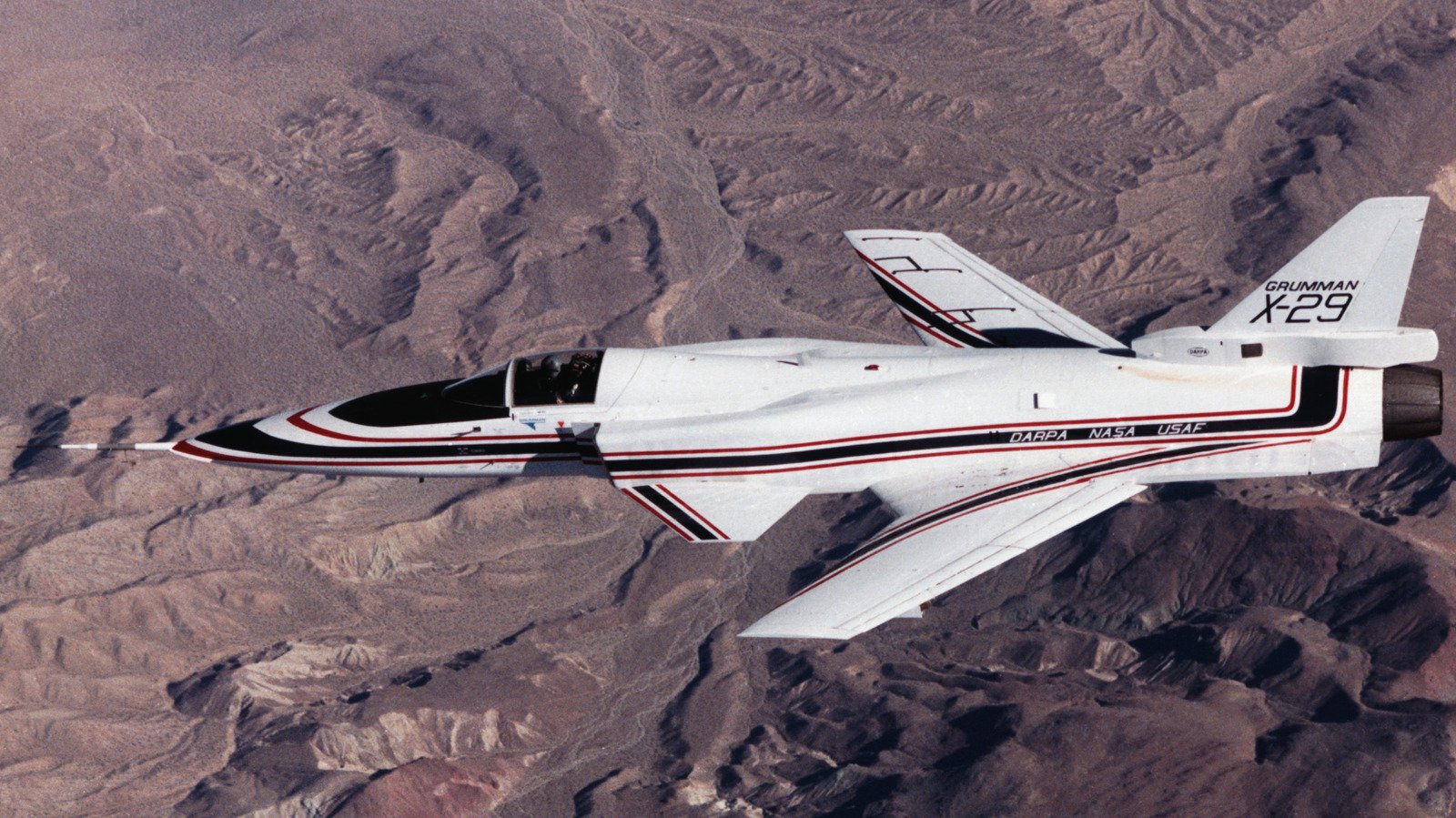 Why The Grumman X-29 Is One Of The Strangest Jets Ever Designed